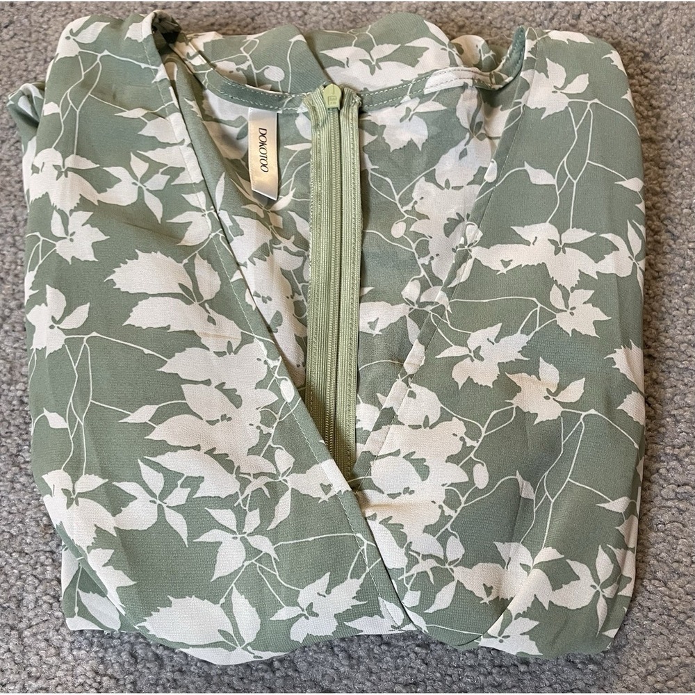 DOKOTOO Tired Floral Mini Dress Sz M Belted Sage White Long Sleeve Boho Chic - Picture 15 of 15